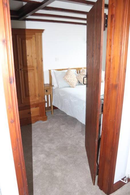 Garn Lodge Newtown  Esterno foto
