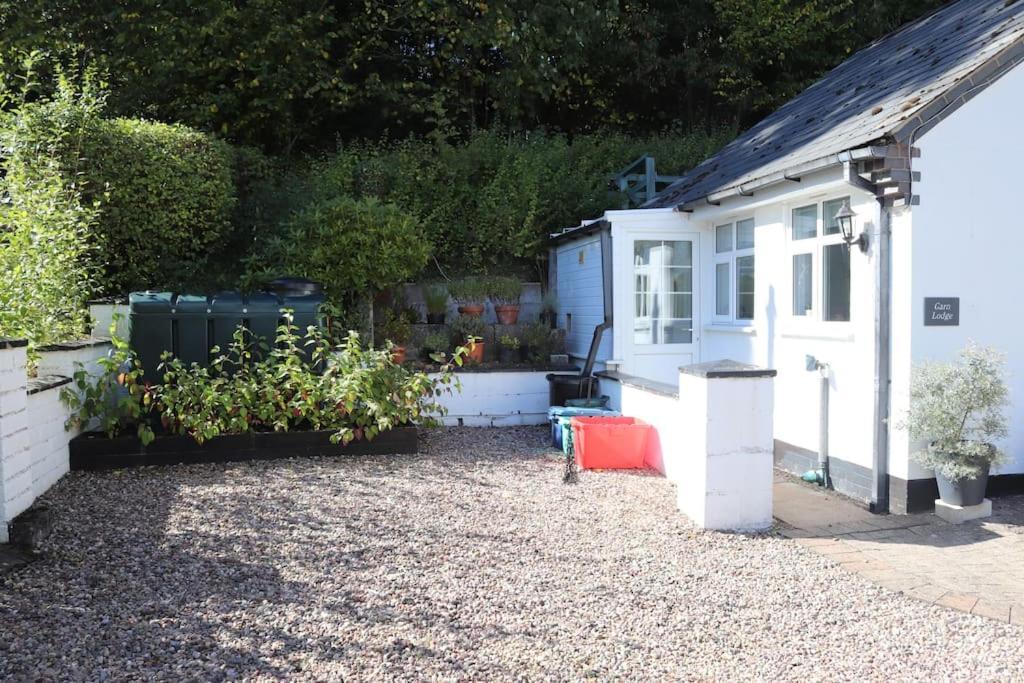 Garn Lodge Newtown  Esterno foto