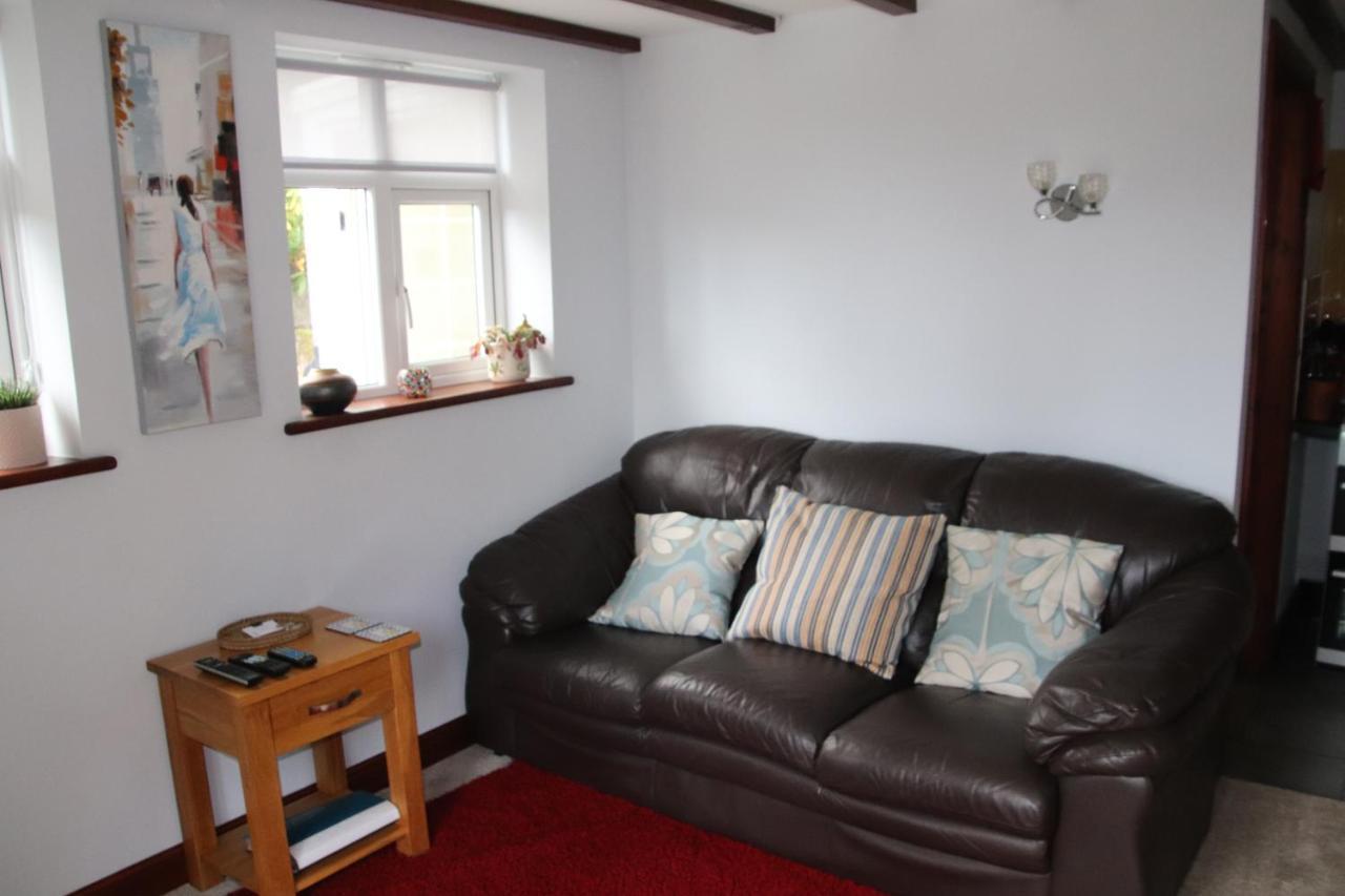 Garn Lodge Newtown  Esterno foto